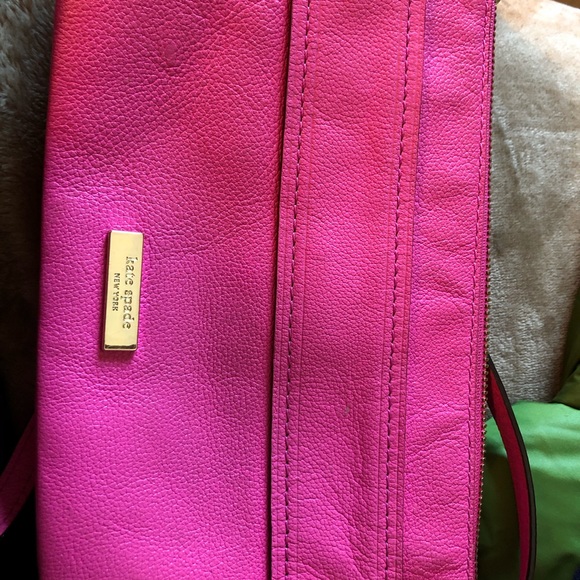 Handbag - Picture 2 of 3